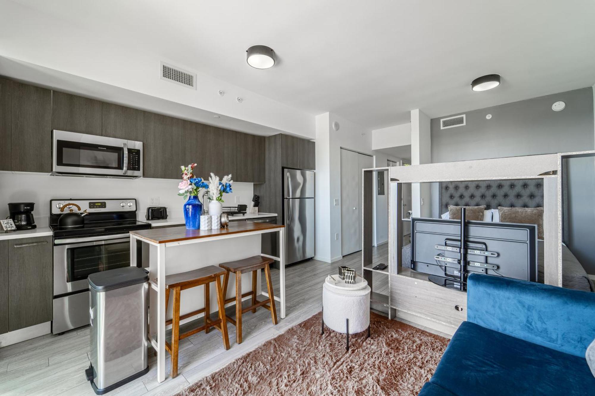 Tr Miami 2 Bedroom, 1 Bedroom, And Studio Condos With Balconies מראה חיצוני תמונה