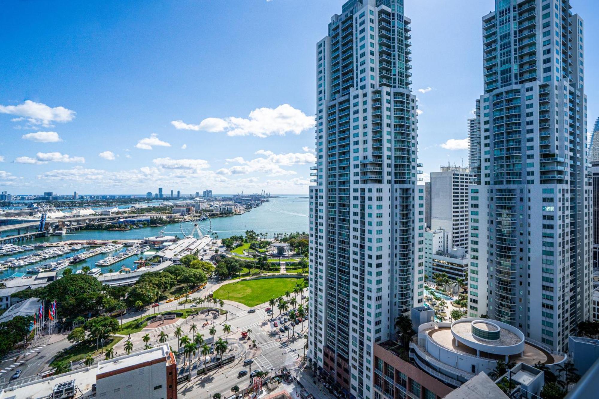 Tr Miami 2 Bedroom, 1 Bedroom, And Studio Condos With Balconies מראה חיצוני תמונה