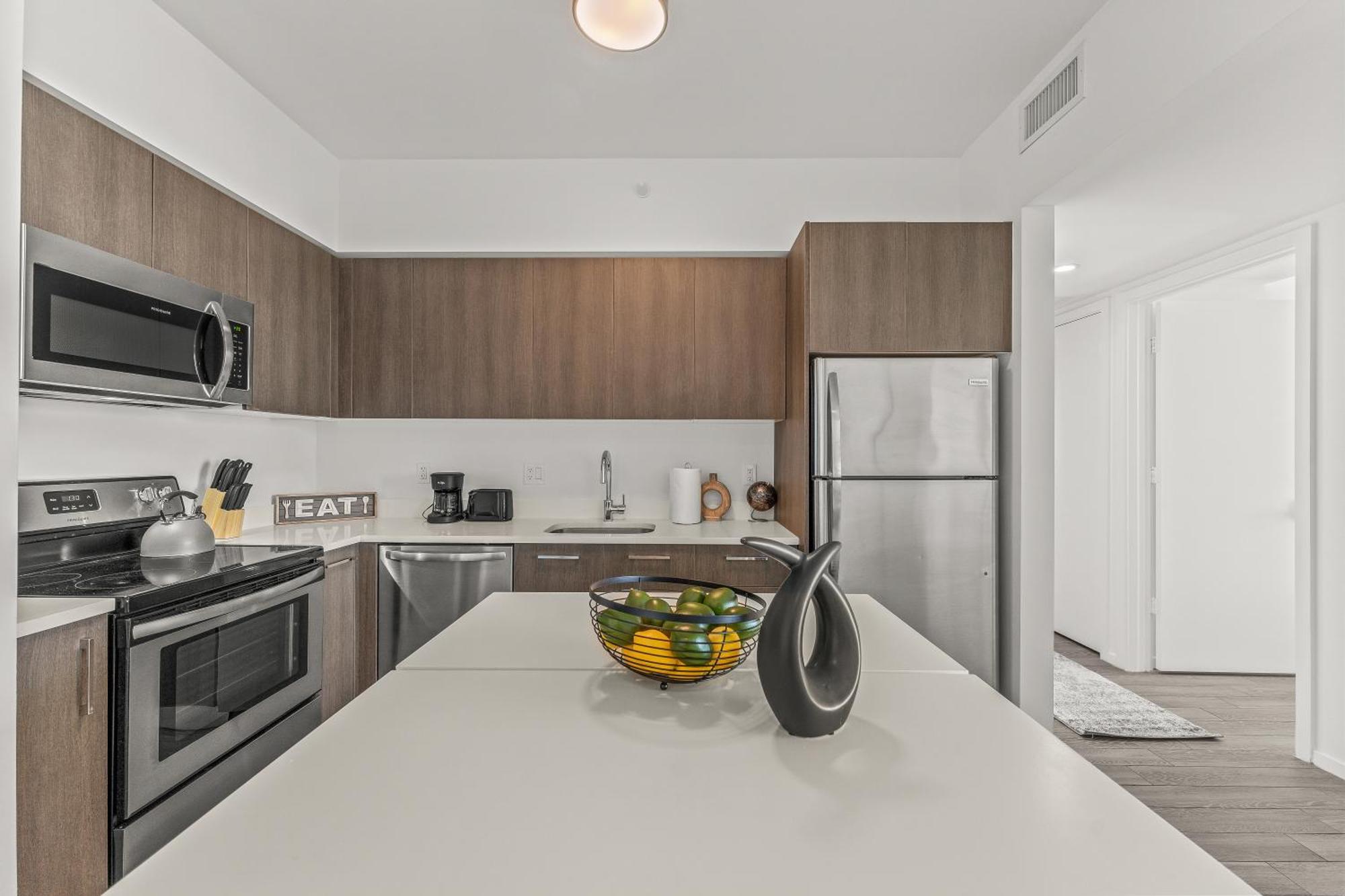 Tr Miami 2 Bedroom, 1 Bedroom, And Studio Condos With Balconies מראה חיצוני תמונה