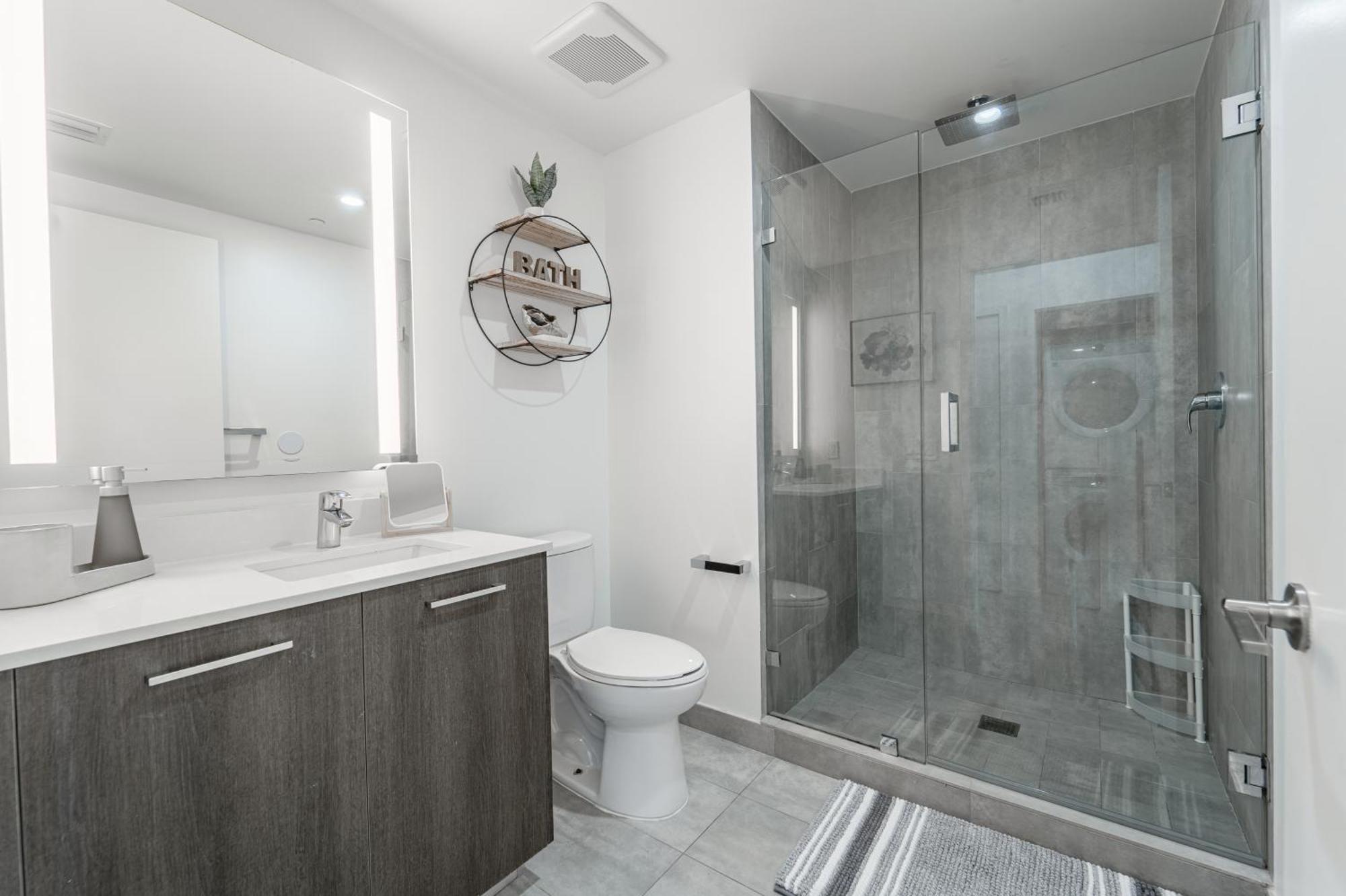 Tr Miami 2 Bedroom, 1 Bedroom, And Studio Condos With Balconies מראה חיצוני תמונה