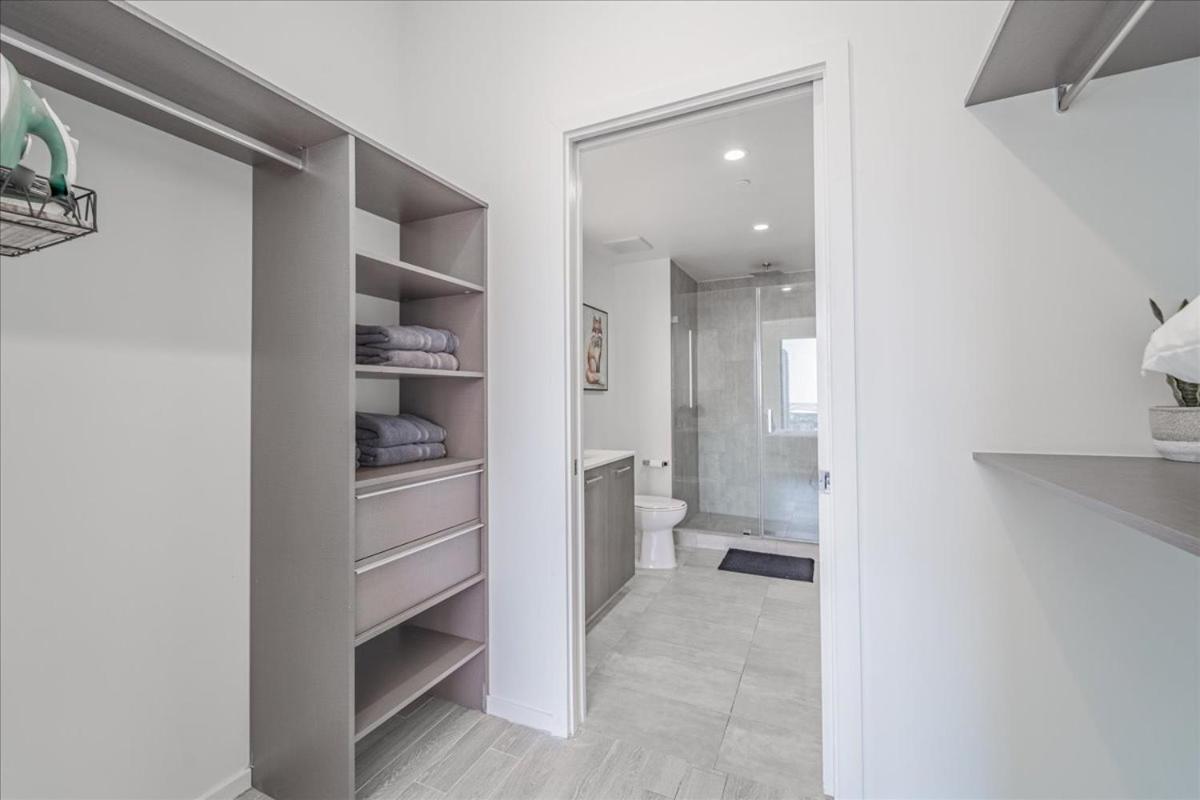 Tr Miami 2 Bedroom, 1 Bedroom, And Studio Condos With Balconies מראה חיצוני תמונה