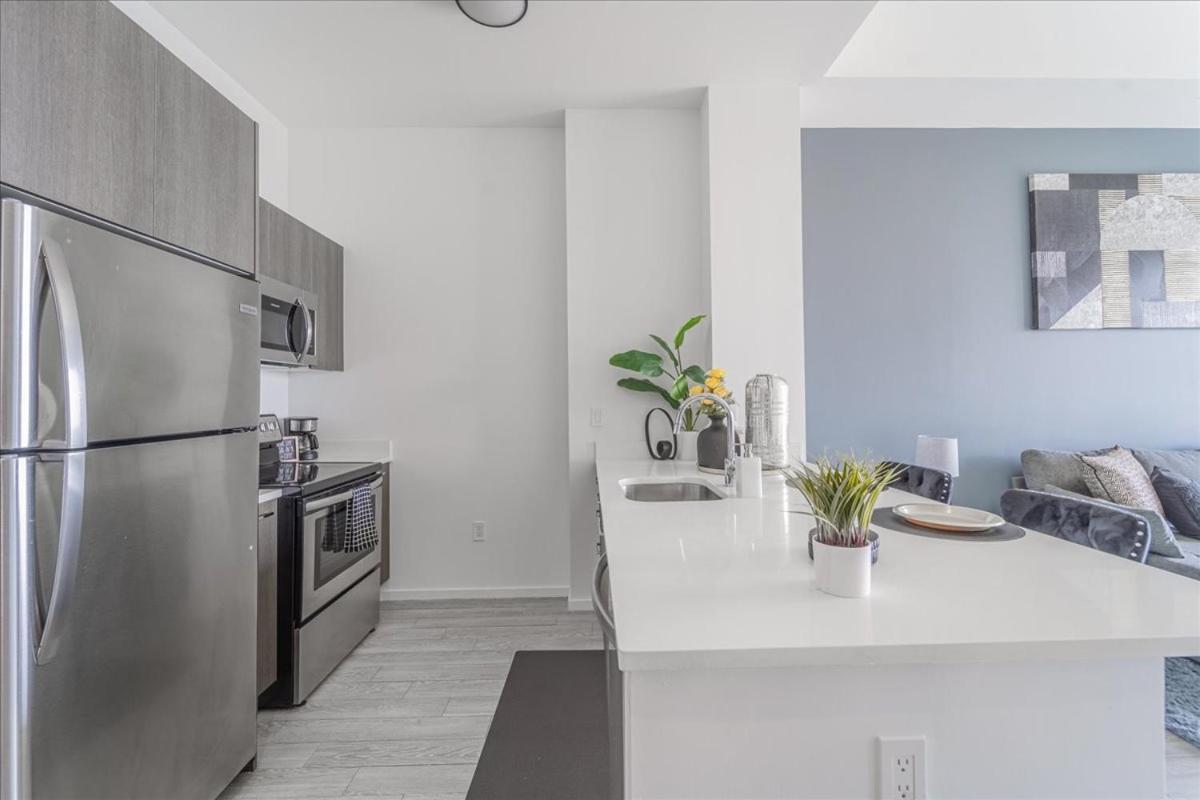 Tr Miami 2 Bedroom, 1 Bedroom, And Studio Condos With Balconies מראה חיצוני תמונה